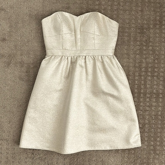 Aiden Women’s Strapless Cocktail Dress in Champagne, size 6 - Picture 2 of 9